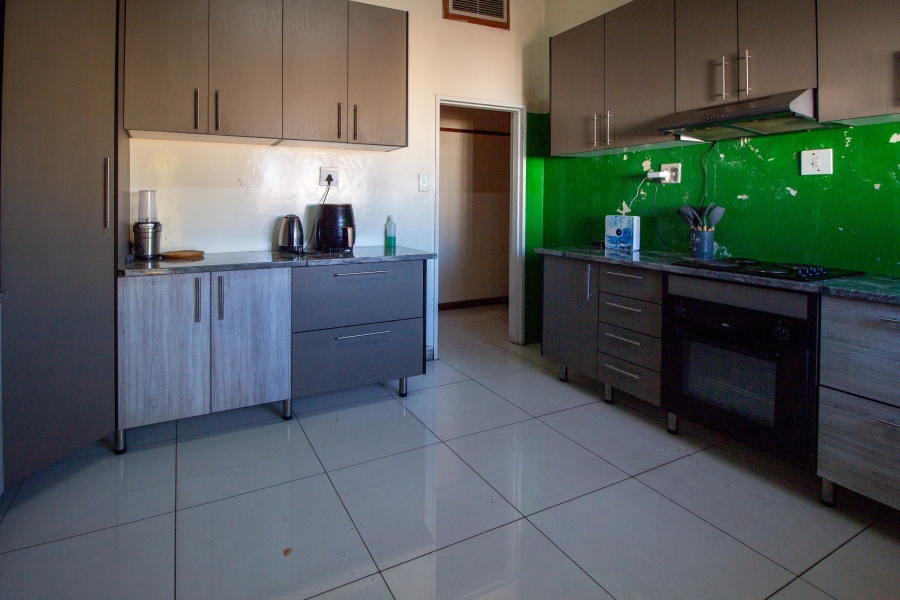 3 Bedroom Property for Sale in Lemoendraai Northern Cape